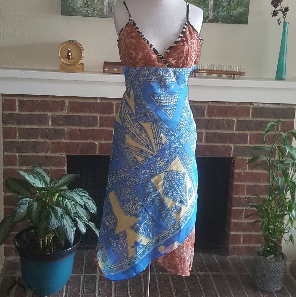 KENNA DRESS - Picture 3 of 4